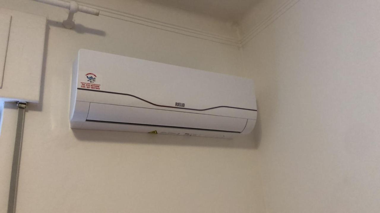 Ferienwohnung La Casa Di Ari Vicinissimo Ospedale Gaslini Genova Exterior foto